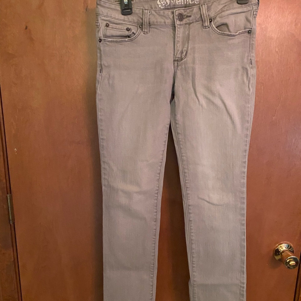 Gray/light wash skinny jeans size 5